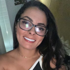 Brenda, Babá em Rio Claro