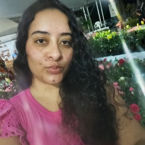 Vitória, Babá em Governador Valadares