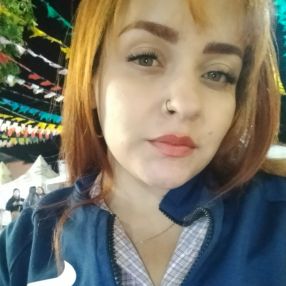 Lary, Babá em Ladário