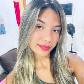 Gabrielly, Babá em Raposa
