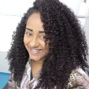Rosiane, Babá em Camaçari