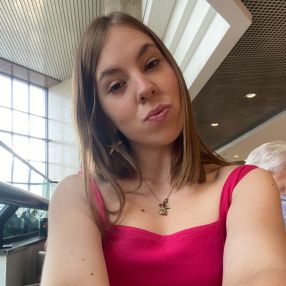 Núbia, Babá em Governador Celso Ramos