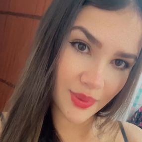 Jessica, Babá em Garça
