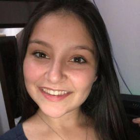 Mayra Thayane, Babysitter in Florianópolis