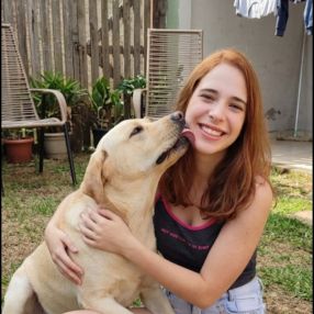 Tatiana, Babá em Nova Friburgo
