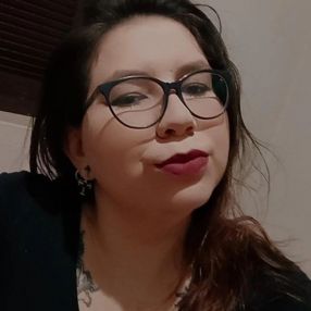 Bruna Elizabeth, Babysitter in Estrêla