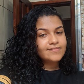 Alice, Babá em Paraíba do Sul