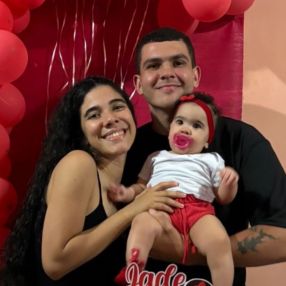 Beatriz, Família em Queimados