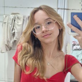 Lara, Babá em Nova Venécia