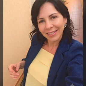 Veridiana, Babysitter in São José do Rio Preto