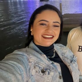 Jennefer, Babá em Imbituba