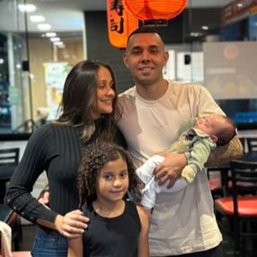 Thais, Family in Caraguatatuba
