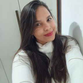 Ester, Babysitter in Vitória