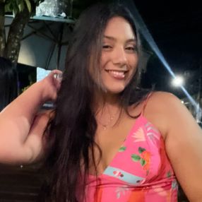 Julia, Babá em Itapecerica da Serra