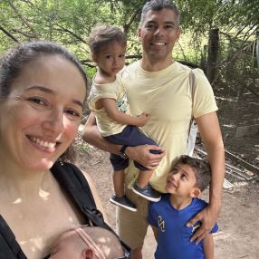Paloma, Family in Feira de Santana