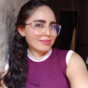Viviane, Babá em Fortaleza