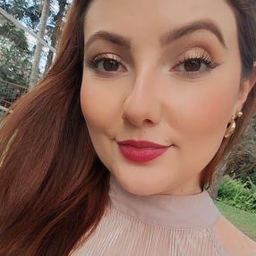 Maiara, Babá em Londrina