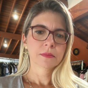 Michelle, Babá em Jaboticabal