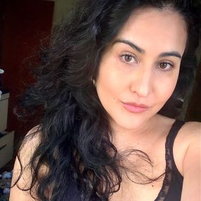 Thaís, Família em Londrina