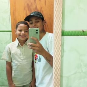 Carine, Família em Duque de Caxias