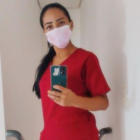 KALIANE, Babysitter in Parnamirim