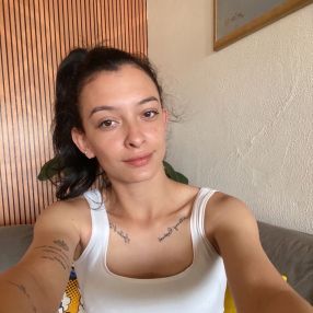 Poliana, Babá em Botucatu