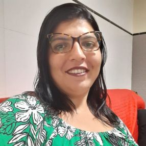 Nubia Regina, Babysitter in Barra dos Coqueiros