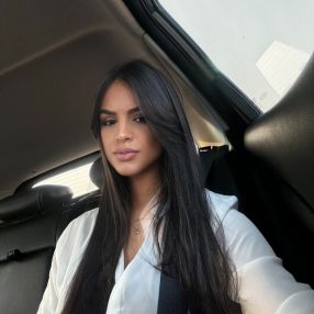Larissa, Família em Linhares