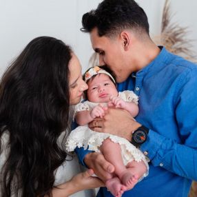 Larissa, Família em Arujá
