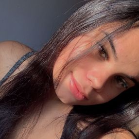 Gabriela, Babá em Nova Andradina