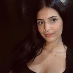 Emily, Babá em Cocal do Sul