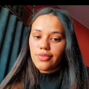 Ana Vitória Silva de, Babá em Davinópolis