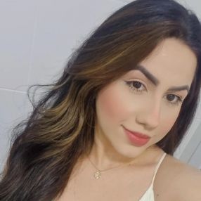 Aline, Babá em Caxias do Sul