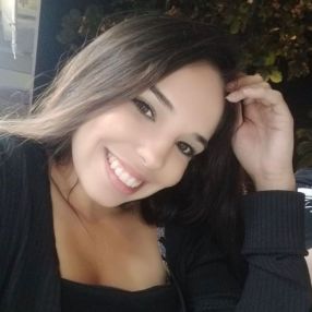 Adriana, Babá em Santos