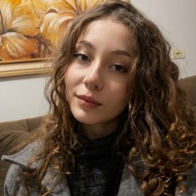 Bruna, Babá em Cianorte