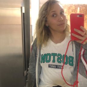 Suellen, Babá em Barra Velha