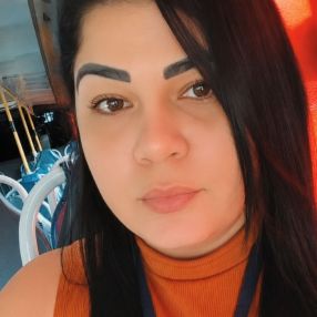 Nathalia, Babá em Rio Verde