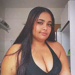 Renata, Babá em Barão de Cocais