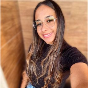 Lorena, Babá em Divinópolis