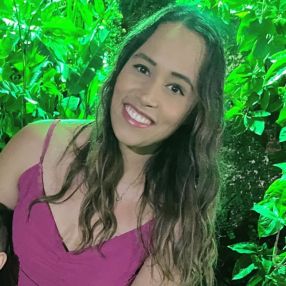 Bruna, Babá em Aparecida de Goiânia