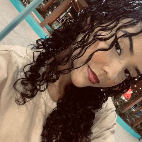 Sabrina, Babá em Barcarena
