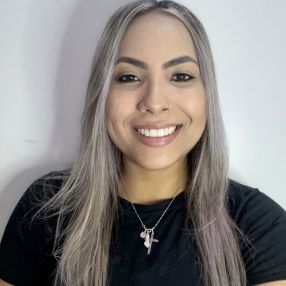 Mariana, Babysitter in São José do Rio Preto