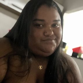 Kelly, Babá em Santa Rita