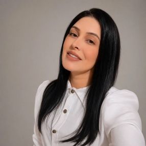 Valeria, Babá em São Bento do Sul