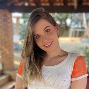 Ana luiza, Babá em São Francisco do Sul