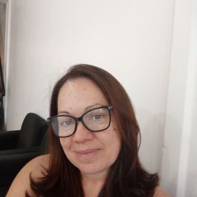 Liliane, Babá em Sapucaia do Sul