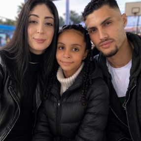 Sara, Família em Americana