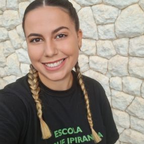 Ana Carolina, Babá em Resende