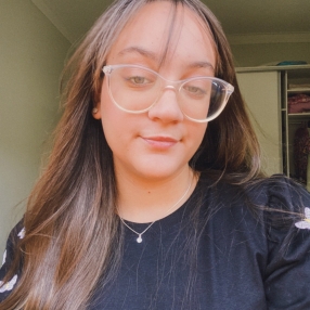 Isabela, Babá em Inhumas