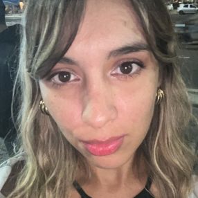 Brenda, Babá em Armação dos Búzios